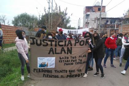 Marcha para exigir justicia por el crimen de Alan Maidana, en Berazategui