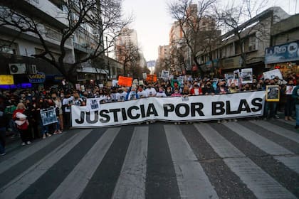 El pedido de justicia por Blas continúa; el jueves pasado hubo una marcha masiva.