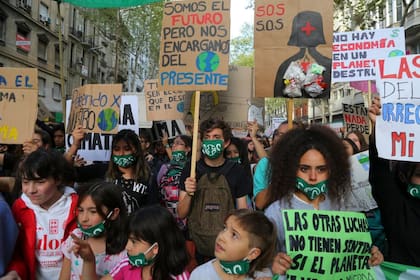 Las consignas en la marcha por el cambio climático en Buenos Aires - Foto: Ignacio Sanchez