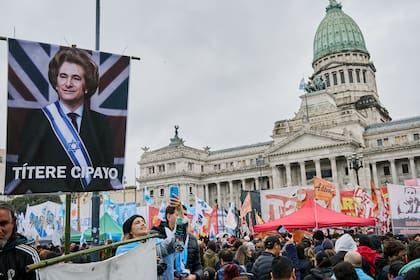 Marcha por el proyecto de inviolabilidad de la propiedad privada