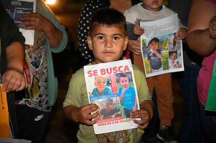 Marcha por la desaparición de Loan, en 9 de Julio en la provincia de Corrientes. Los vecinos marcharon a la comisaría del lugar