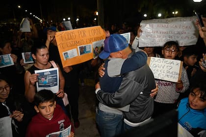 Marcha por la desaparición de Loan, en 9 de Julio en la provincia de Corrientes. Los vecinos marcharon a la comisaría del lugar