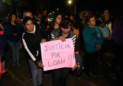 Marcha por la desaparición de Loan, en 9 de Julio en la provincia de Corrientes. Los vecinos marcharon a la comisaría del lugar
