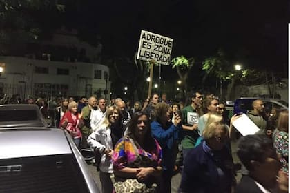 Marcha por la inseguridad en Adrogué