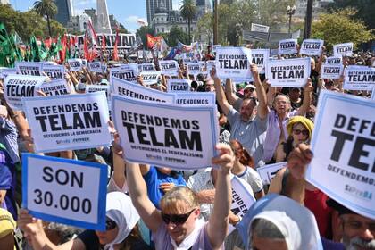 Marcha por la Memoria, Verdad y Justicia el 24 de Marzo de 2024 en Plaza de Mayo