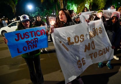 Marcha por Loan frente al juzgado federal de Goya, en Corrientes