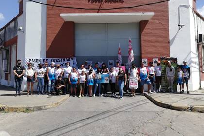 Marcha por Lucas Verón frente a los tribunales de San Justo, en La Matanza