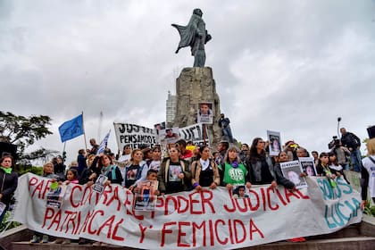 Marcha contra los jueces que fallaron en el primer juicio por la muerte de Lucía Pérez