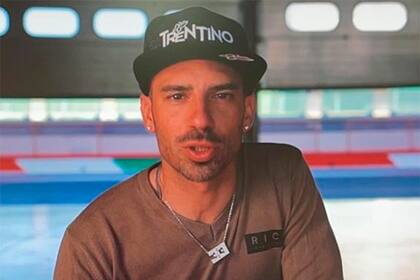 Marco Melandri se contagió el coronavirus y durante el aislamiento estalló