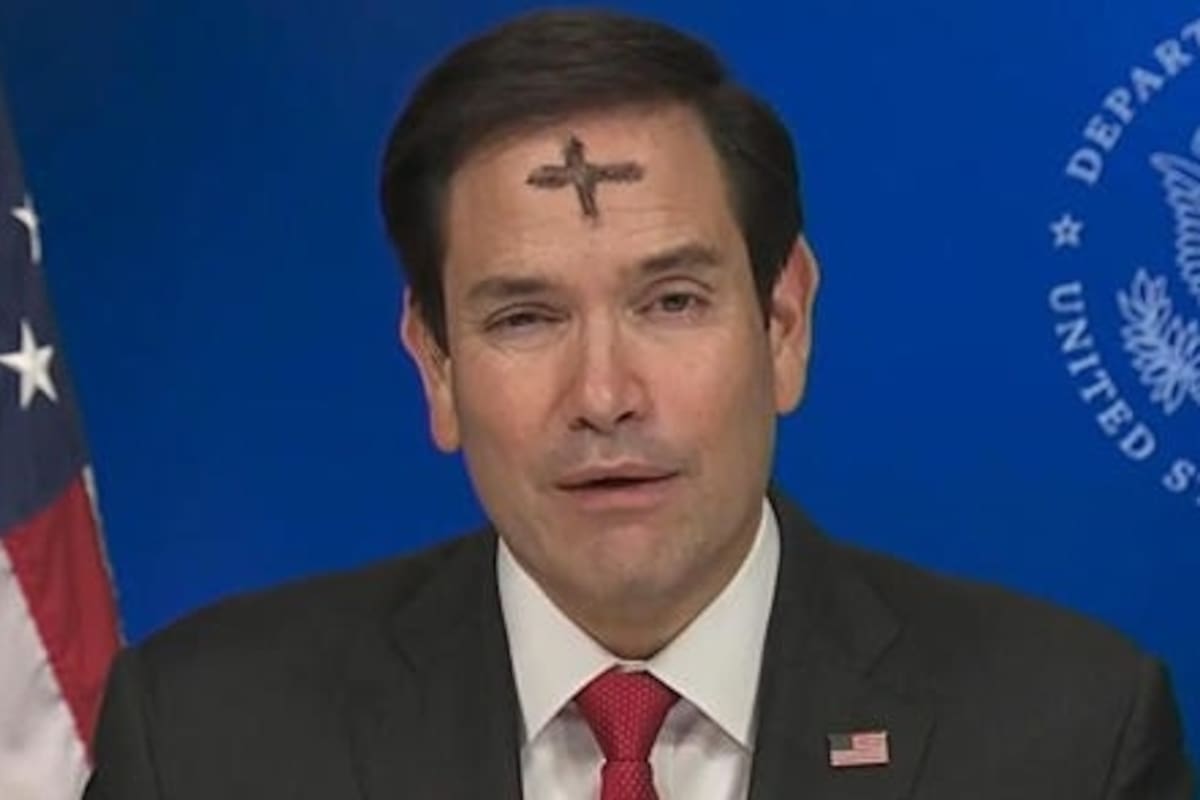 Marco Rubio se presentó con una cruz en la frente a una entrevista televisiva