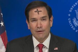 Marco Rubio se presentó con una cruz en la frente a una entrevista televisiva