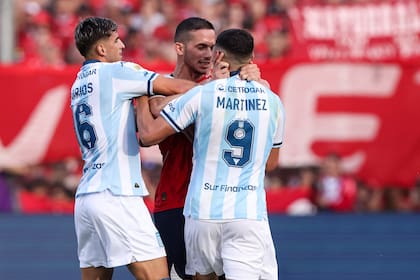 Marcone y Maravilla Martínez, con dientes apretados en Independiente vs. Racing: intenta separar Barrios