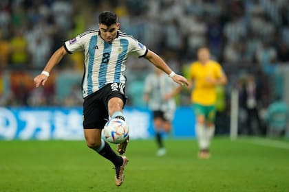 Marcos Acuña, durante la Copa del Mundo de Qatar 2022: podría dejar Sevilla para emigrar al fútbol de Italia