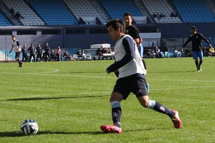 Acuña volverá a ser suplente