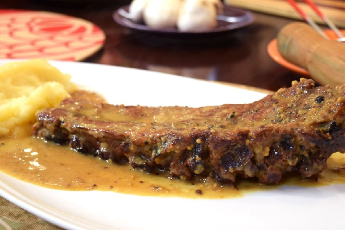 Marcos Aldazabal creó Emplatame en el 2020, como un spin off de la cadena de restaurantes Somos Palta