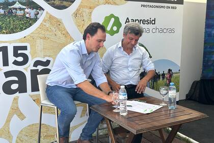 Marcos Bradley, director general de Syngenta para Latinoamérica Sur, y Marcelo Torres, presidente de Aapresid