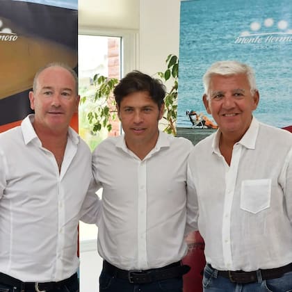 Marcos Fernández (intendente actual de Monte Hermoso), Axel Kicillof y Dichiara