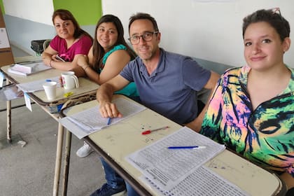 Marcos Galperín en la mesa en la que se presentó como fiscal