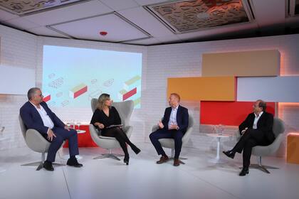 Marcos Juejati (Northbaires), Carla Quiroga (LA NACION), Sebastián Sommer (Tayron Capital) y Damián Tabakman (CEDU)