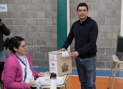 Marcos Koopmann, candidato del Movimiento Popular Neuquino, no logró imponerse y tras 60 años su partido no gobernará