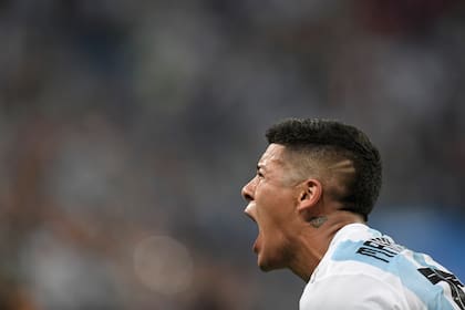 Marcos Rojo, el posible refuerzo de Boca Juniors, gritando el gol a Nigeria con la selección argentina en el Mundial de Rusia 2018