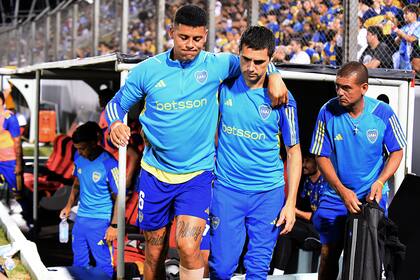 Marcos Rojo se fue de Salta sin poder pisar su pie izquierdo y hay preocupación en Boca