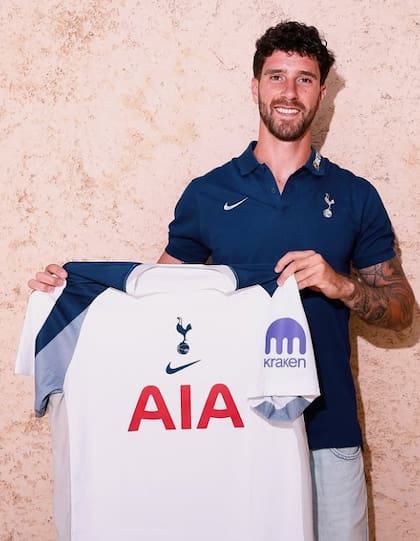 Marcos se sumó al Tottenham en este año (Foto: @marcosenesi)