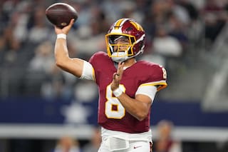 Se unen en torno a Marcus Mariota con Jayden Daniels fuera de acción