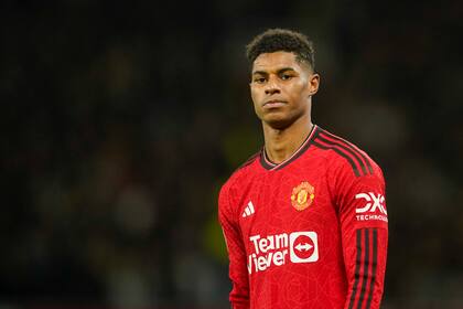 Marcus Rashford, del Manchester United reacciona durante el partido de 4ta ronda de la Copa de la Liga ante el Newcastle United, en Old Trafford, en Manchester, Inglaterra, el miércoles 1 de noviembre de 2023. (AP Foto/Dave Thompson)