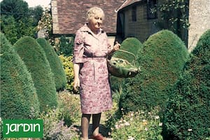Convirtió una casa en ruinas y una jungla abandonada en uno de los jardines más influyentes de Inglaterra