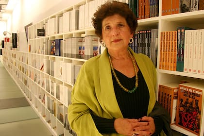A los 88 años, la escritora, académica y multipremiada autora estará al frente de una de las editoriales latinoamericanas más importantes