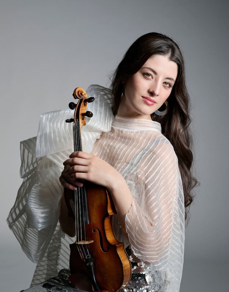 María Dueñas