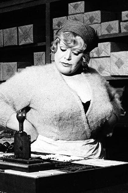 La inolvidable cigarrera que componía Maria Antonietta Beluzzi en Amarcord, de Federico Fellini