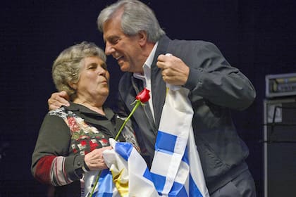 María Auxiliadora, la primera dama uruguaya de bajo perfil que siempre ayudó al prójimo y nunca dio una entrevista