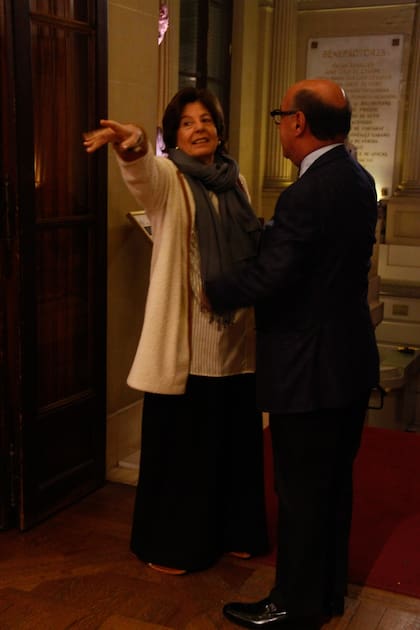 María Campos Carlés de Peña.