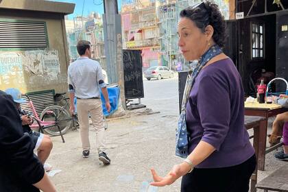 María Cancian recorrió la villa 31 junto a funcionarios del Ministerio de Educación porteño