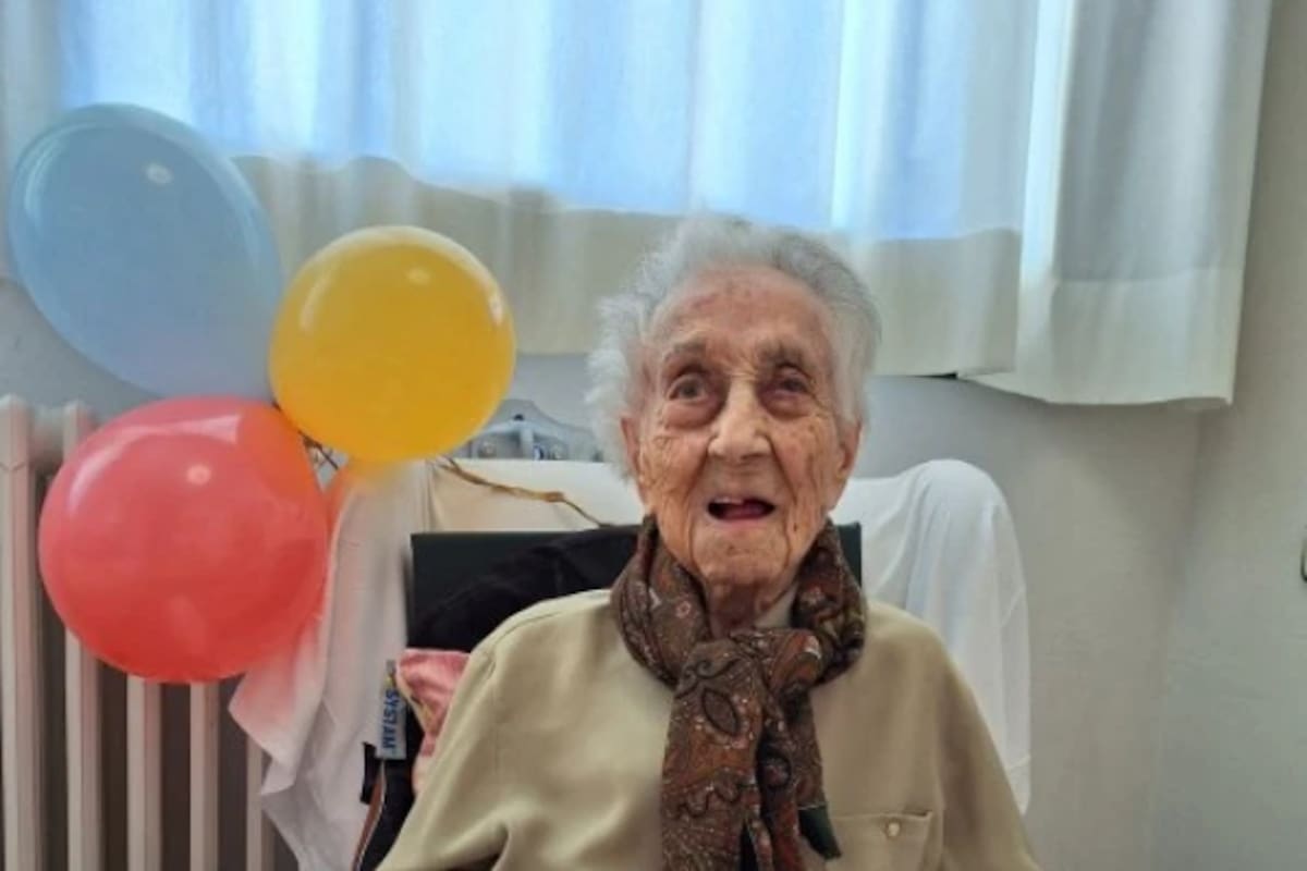 María celebrando su cumpleaños número 117