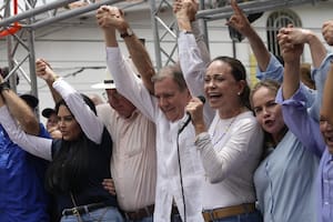 El rápido ascenso del candidato opositor hace temer al chavismo: qué puede pasar con las elecciones en Venezuela