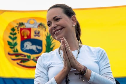 María Corina Machado, líder opositora venezolana, galardonada con el Premio Nobel de la Paz por su labor en la promoción de los derechos democráticos