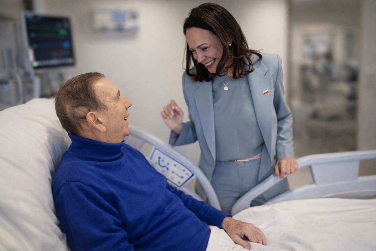 María Corina Machado visitó a Edmundo González Urrutia en el hospital