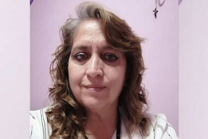 María de Lourdes se contagió cuidando de su hijo enfermo de Covid-19