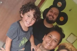 Son argentinos, su casa en Venezuela se derrumbó y no encuentran la manera de volver a su país