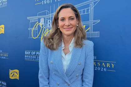 María Elvira Salazar habría sido retada por Elliott Rodríguez a participar de tres debates coordinados por CBS Miami, WPLG Local 10 y Telemundo 51 en octubre