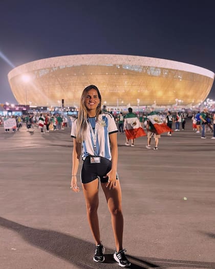 María Emilia Ferrero es la novia de Julián Álvarez. Tiene 22 años, es profesora de educación física y jugadora de hockey.