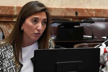 María Eugenia Catalfamo podría faltar a la histórica sesión convocada para el 8 de agosto próximo