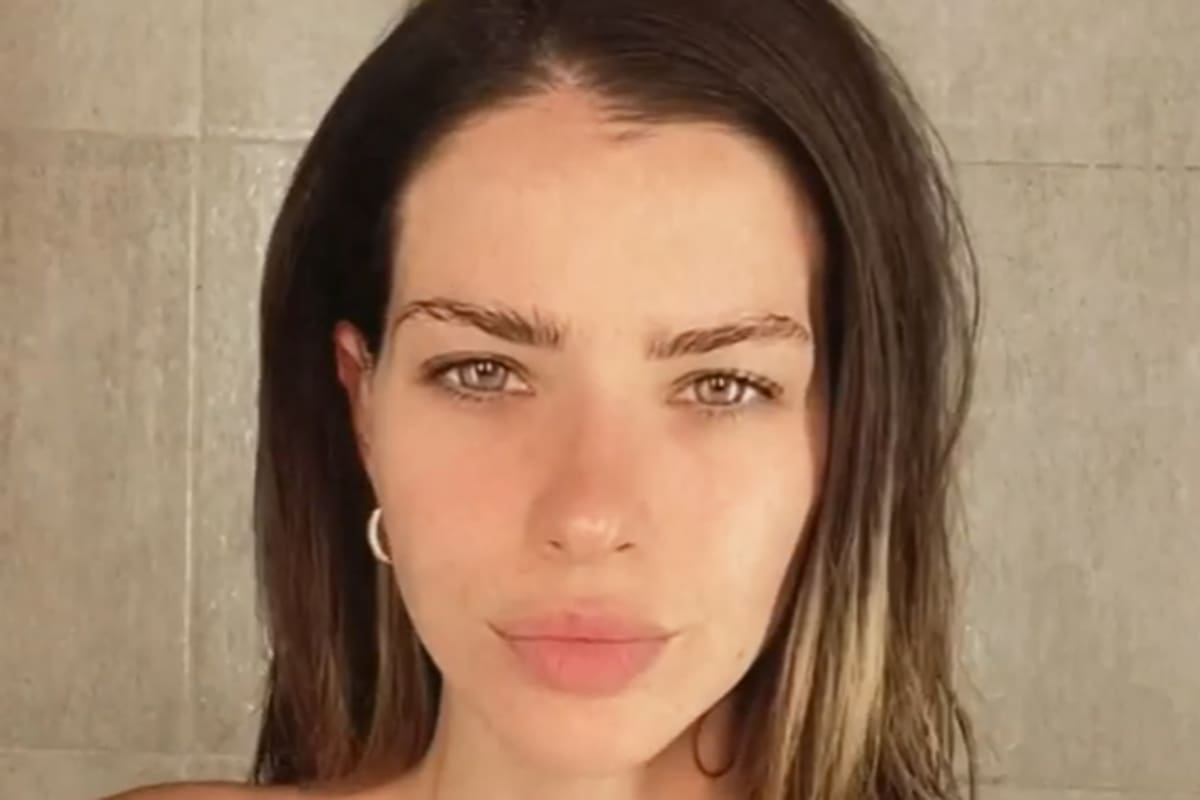 María Eugenia "La China" Suárez capturó toda la atención en las redes con un video desde la ducha