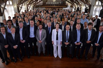 María Eugenia Vidal, con su gabinete al completo