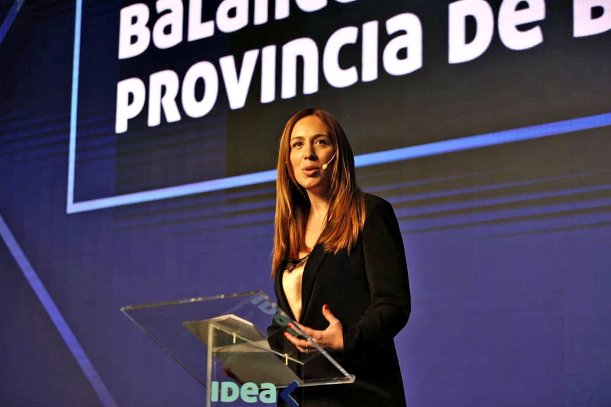María Eugenia Vidal en el Coloquio de IDEA