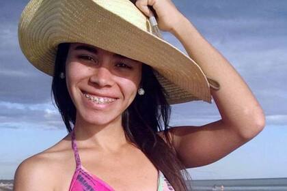 María Fernanda Chicco, de 18 años, asesinada en Ceres por la novia de su ex, Karen Nañez, que tenía 16 cuando cometió el crimen, el 15 de febrero de 2015