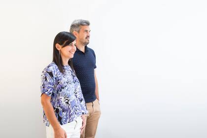 María Fernanda tejía para hacer los regalos familiares. Luego estudió Diseño de indumentaria y compartía con su esposo la idea de hacer ropa con su sello personal.
